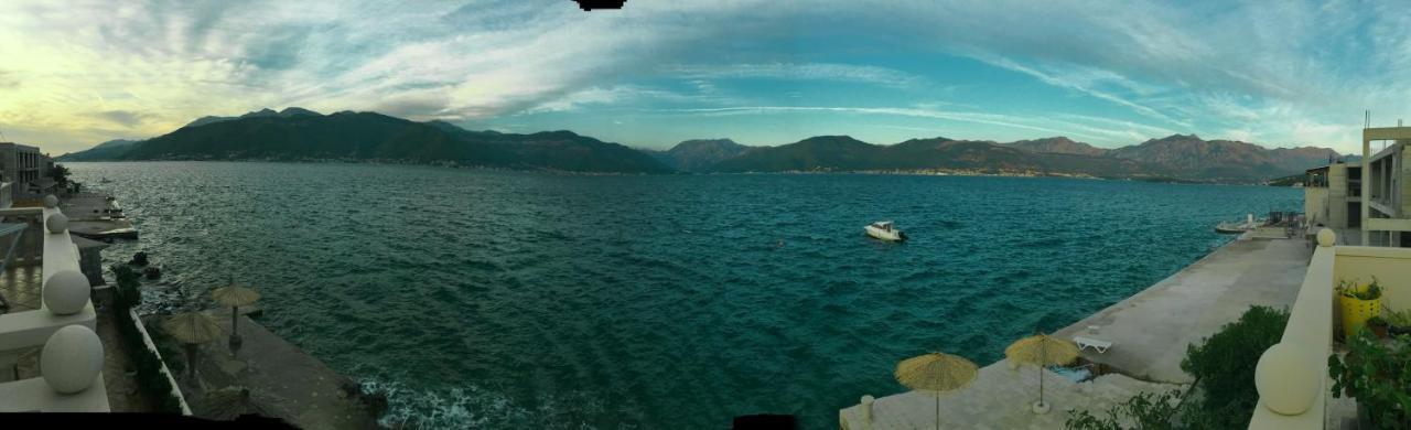 Apartments Palace Mira Mare Tivat Ngoại thất bức ảnh