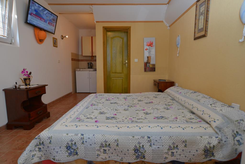 Apartments Palace Mira Mare Tivat Phòng bức ảnh